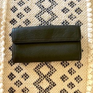 Michael Kors Hunter Green Leather Pebble Wallet